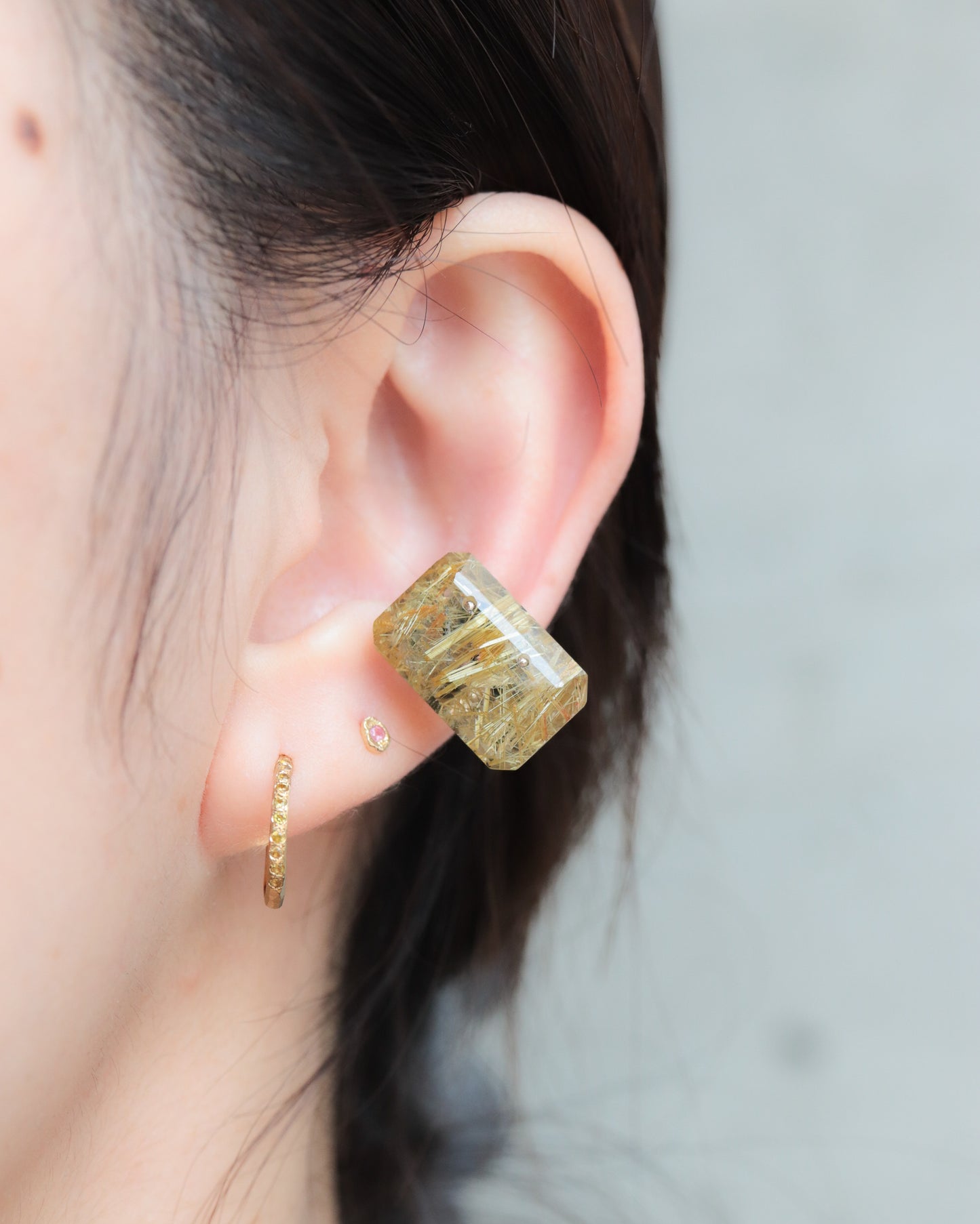 Stone Ear Cuff - Golden Rutilated Quartz -