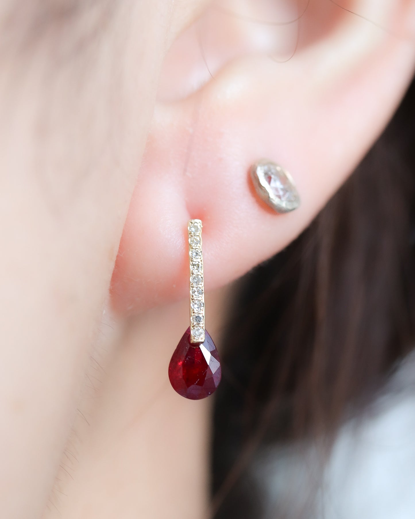 Hibiki Stone Pierced Earring - Ruby / Diamond -