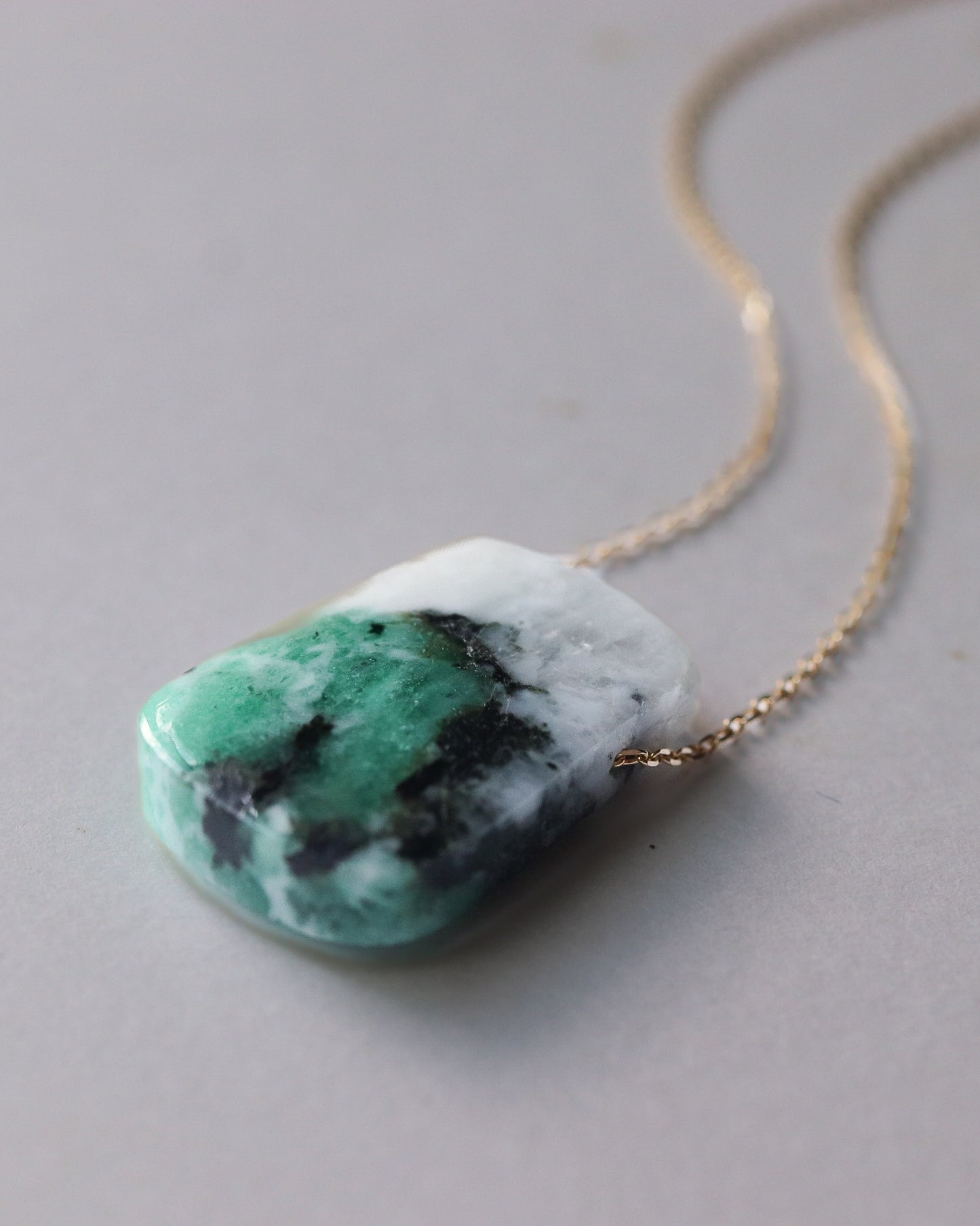 Rock Necklace - Emerald -