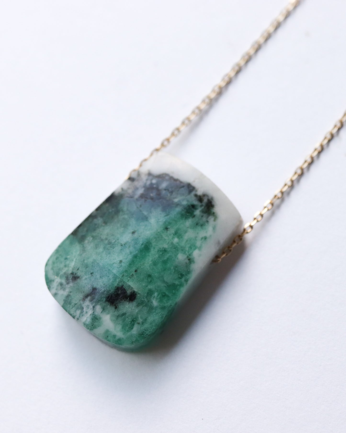 Rock Necklace - Emerald -