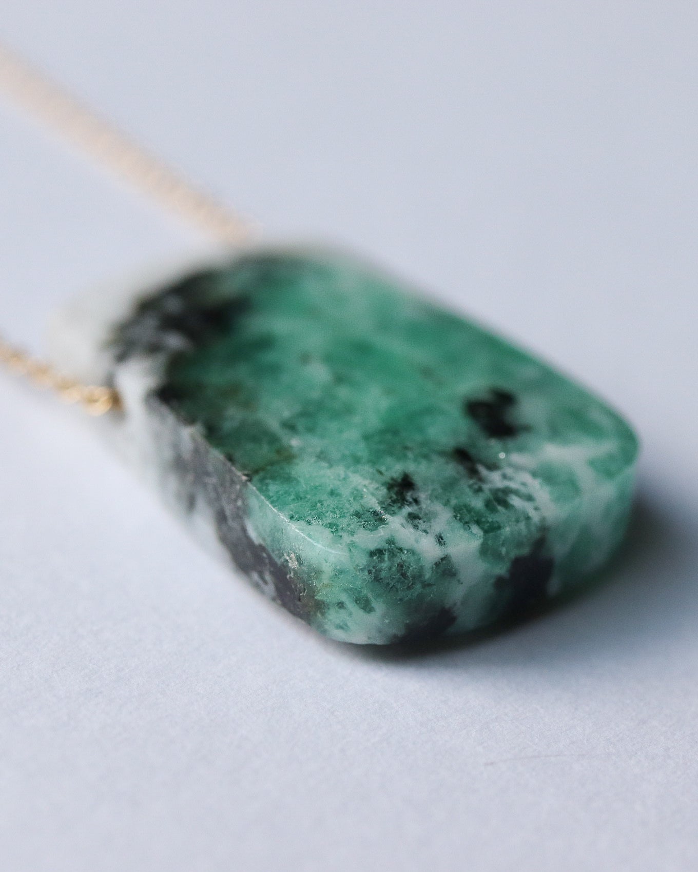 Rock Necklace - Emerald -