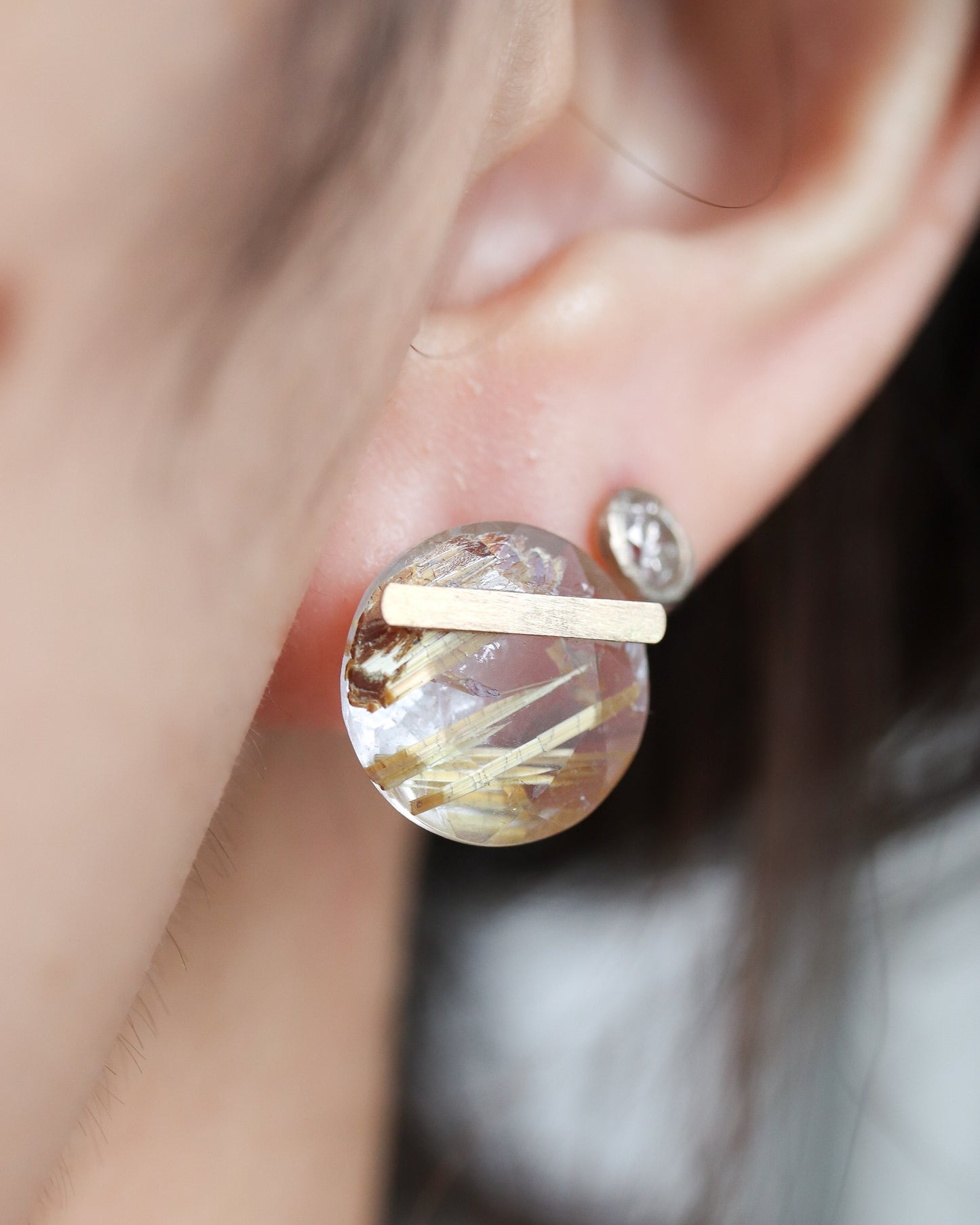 Bar stone Pierced Earring - Golden Rutilated Quartz -