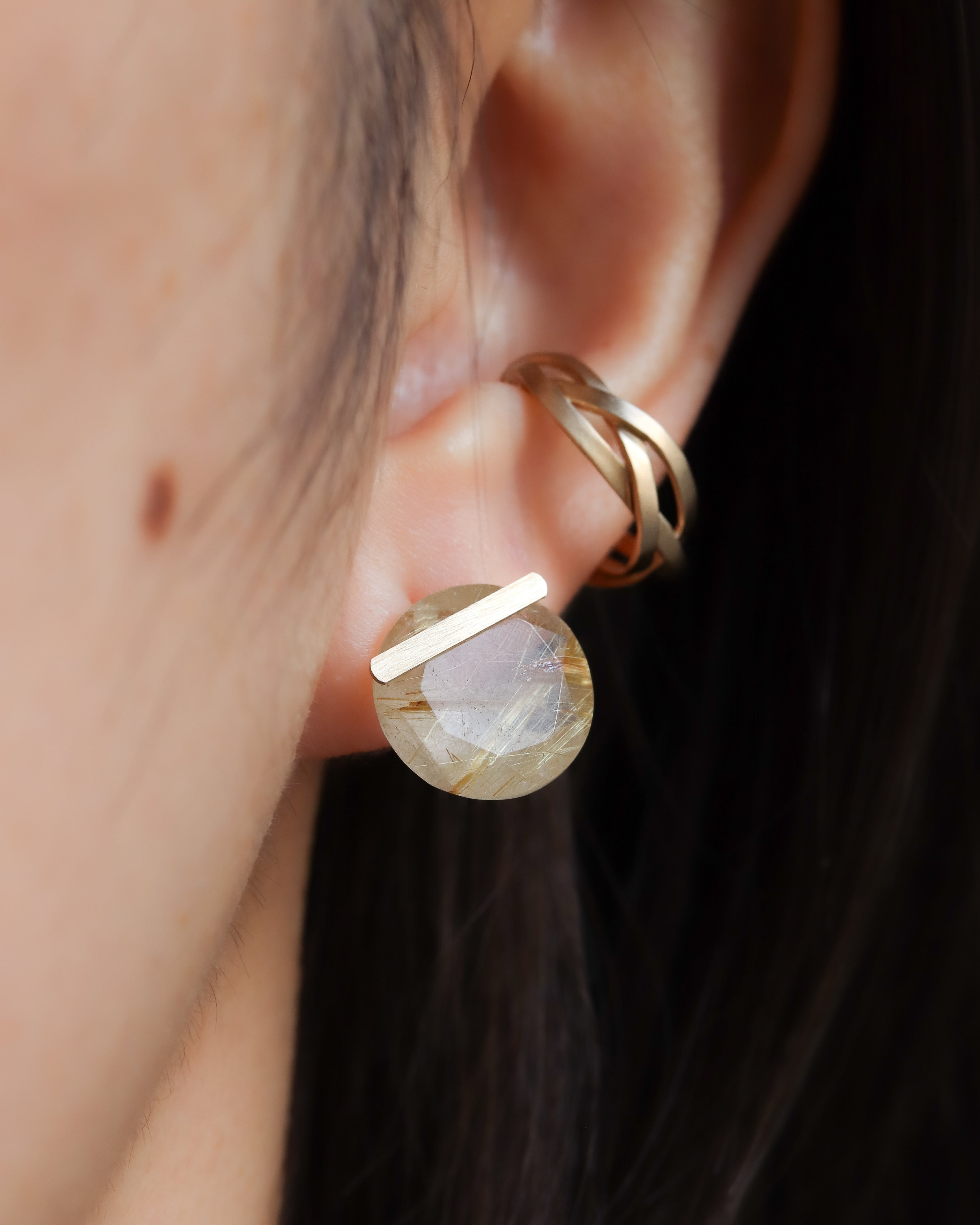 Bar stone Pierced Earring - Golden Rutilated Quartz -