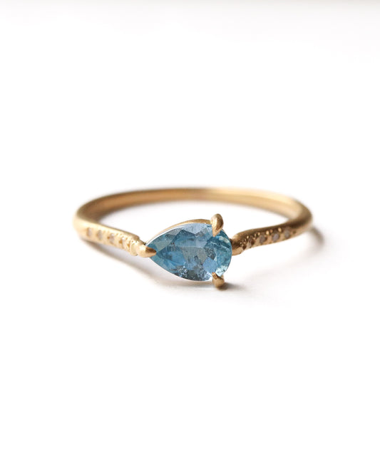 Prong Ring - Aquamarine -