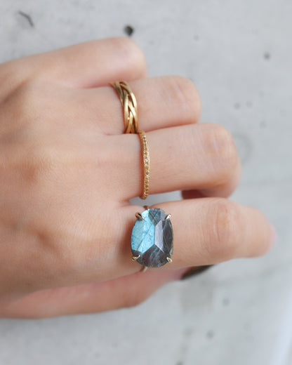 Flat Ring - Labradorite -