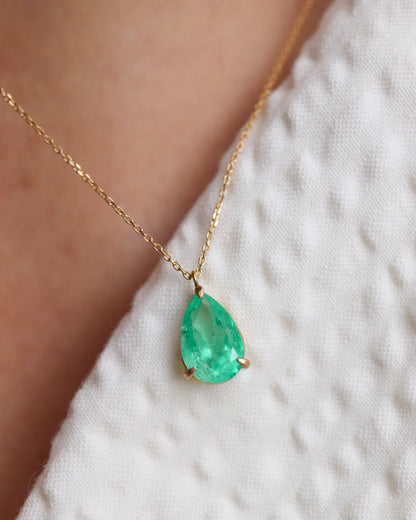 Prong Necklace - Emerald -