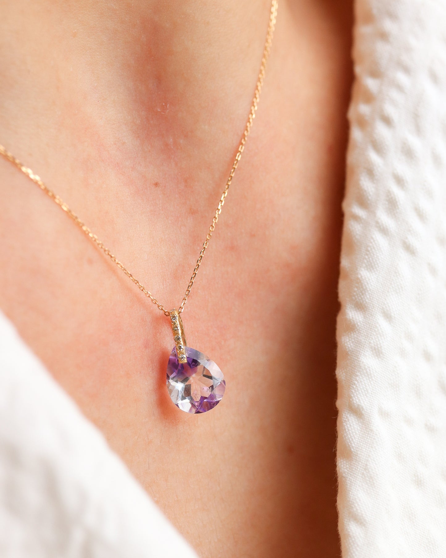 Hibiki Stone Necklace - Bicolor Amethyst -