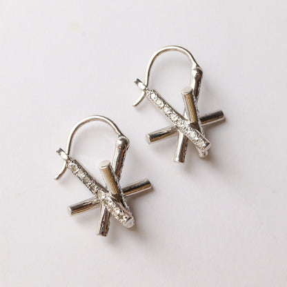 Asterism Pierced Earring - Diamond -