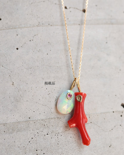 Flat Necklace - Opal -