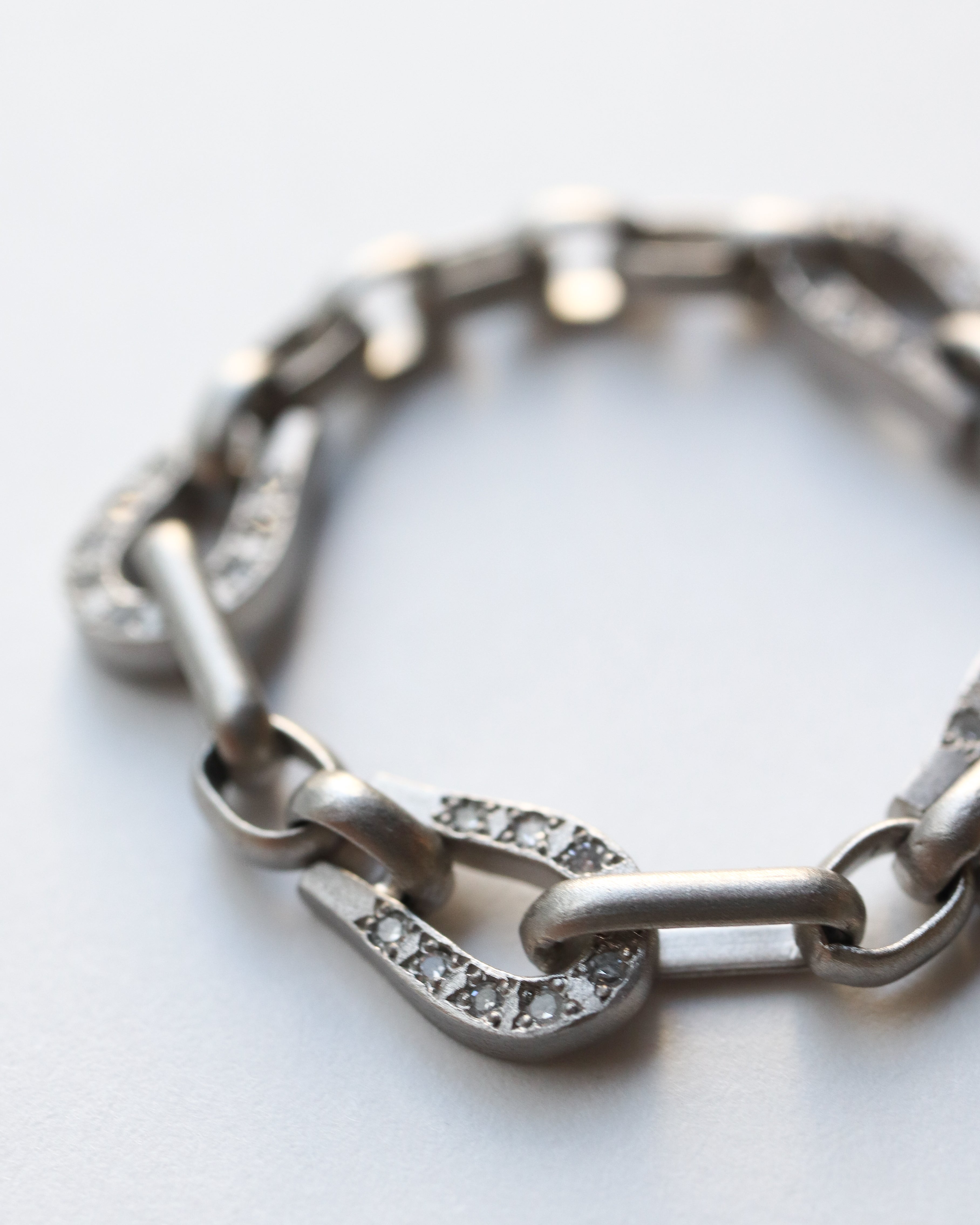Bond Ring - PT900-