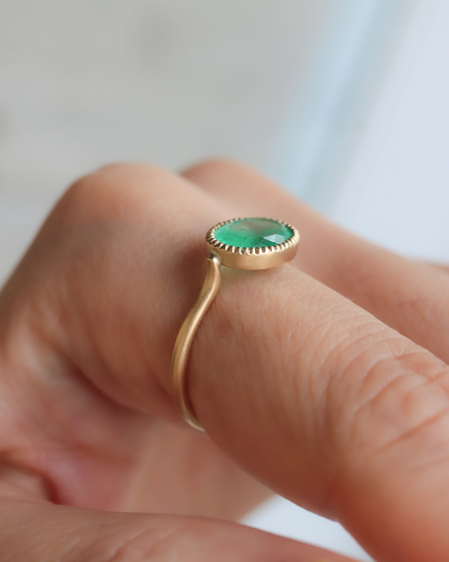 Milgrain Ring - Emerald -