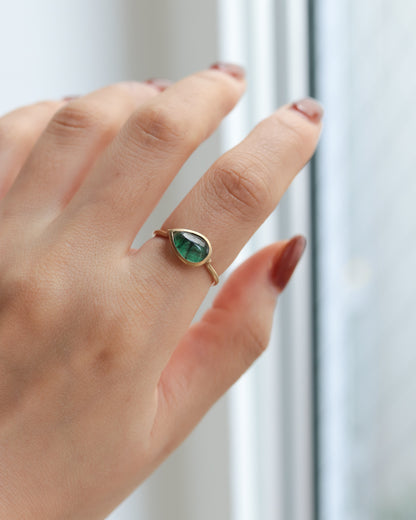 Collet Ring - Trapiche Emerald -