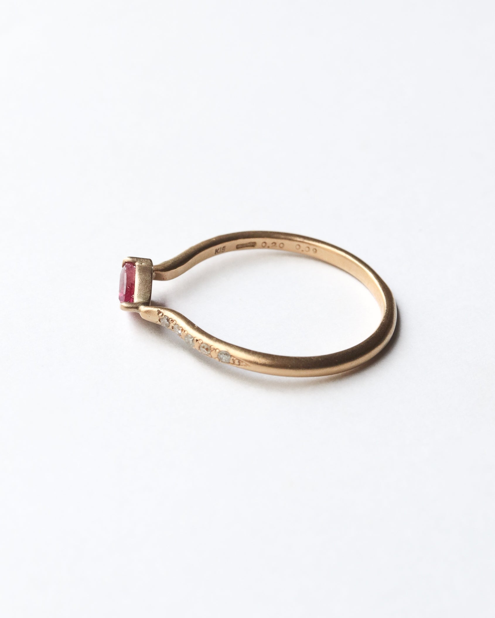 Prong Ring - Red Beryl -