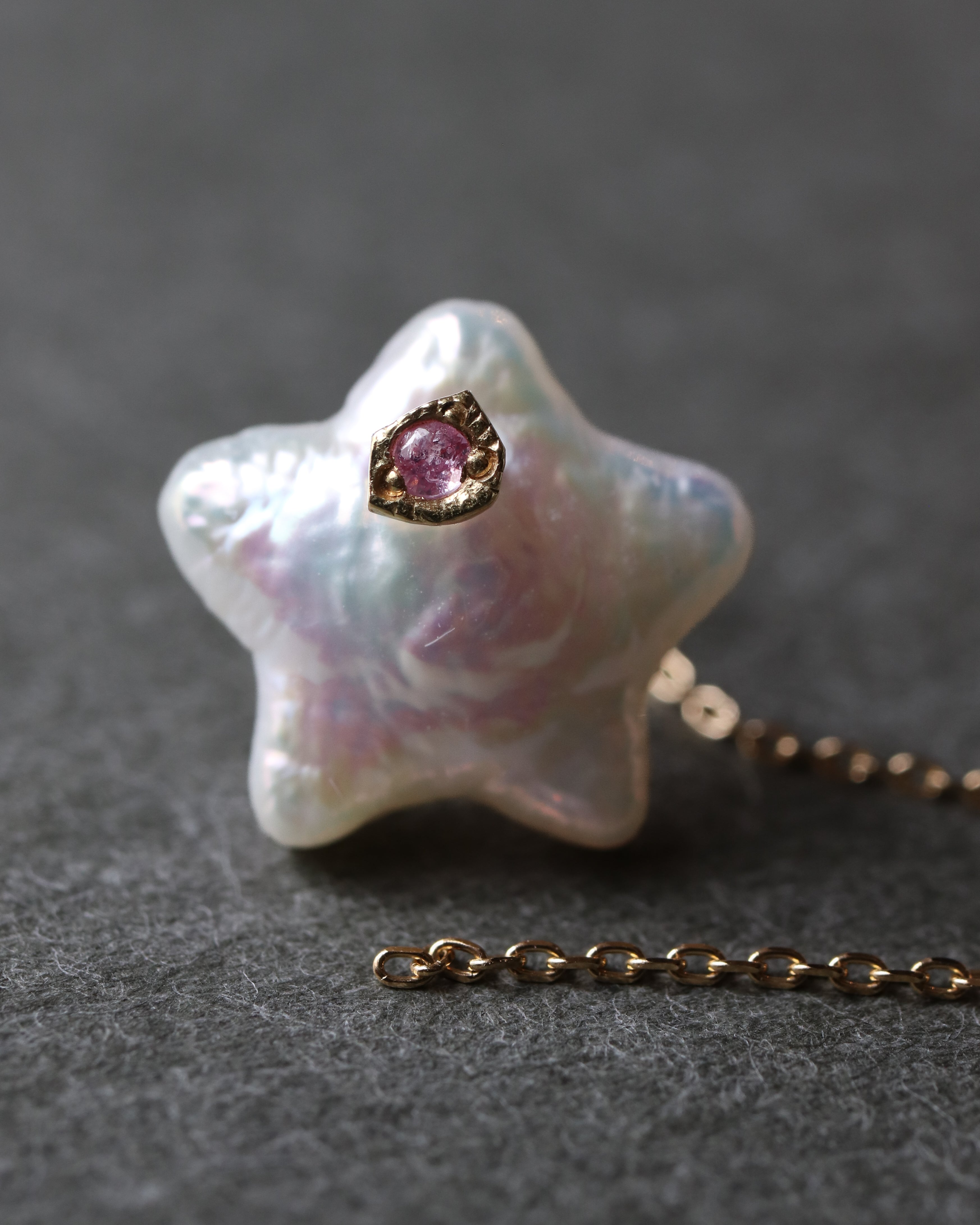 Flat Pierced Earring - Pearl -D