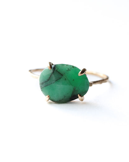 Flat Ring - Emerald -