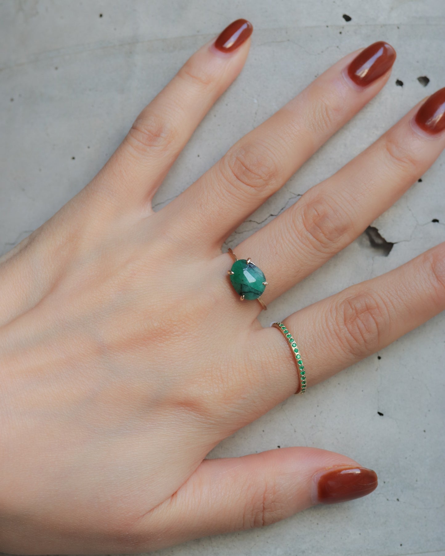 Flat Ring - Emerald -