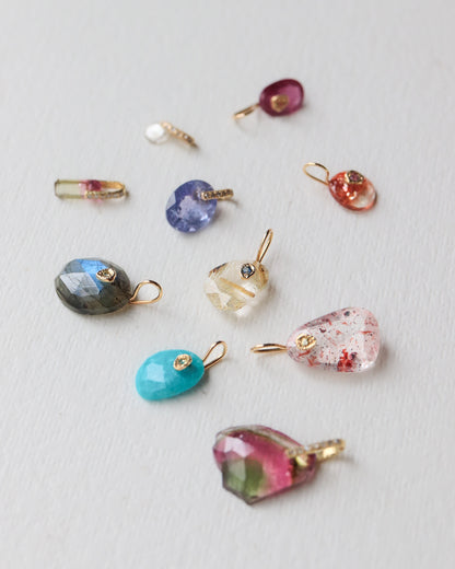 Flat Necklace - Ruby -