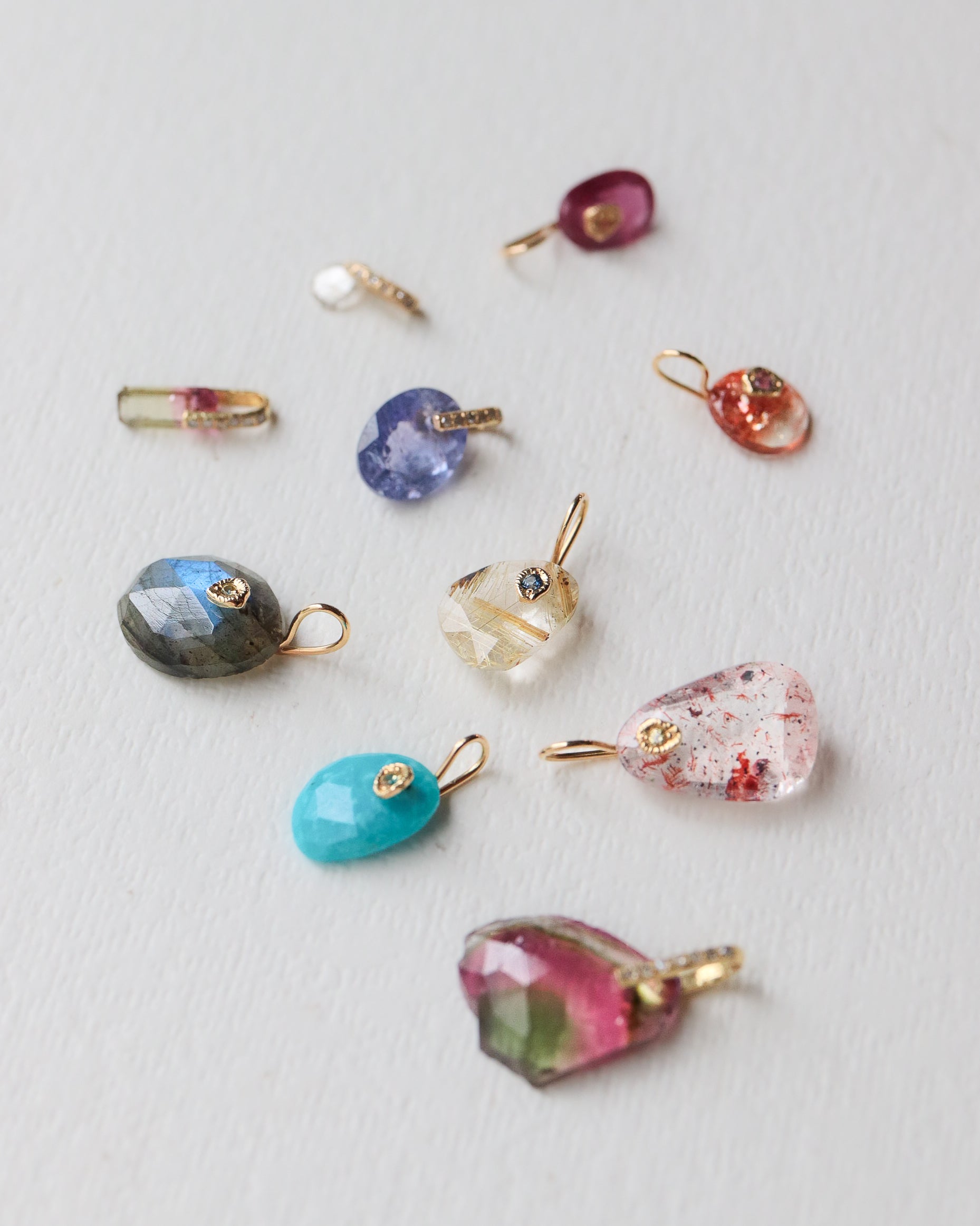 Flat Necklace - Strawberry Quartz -