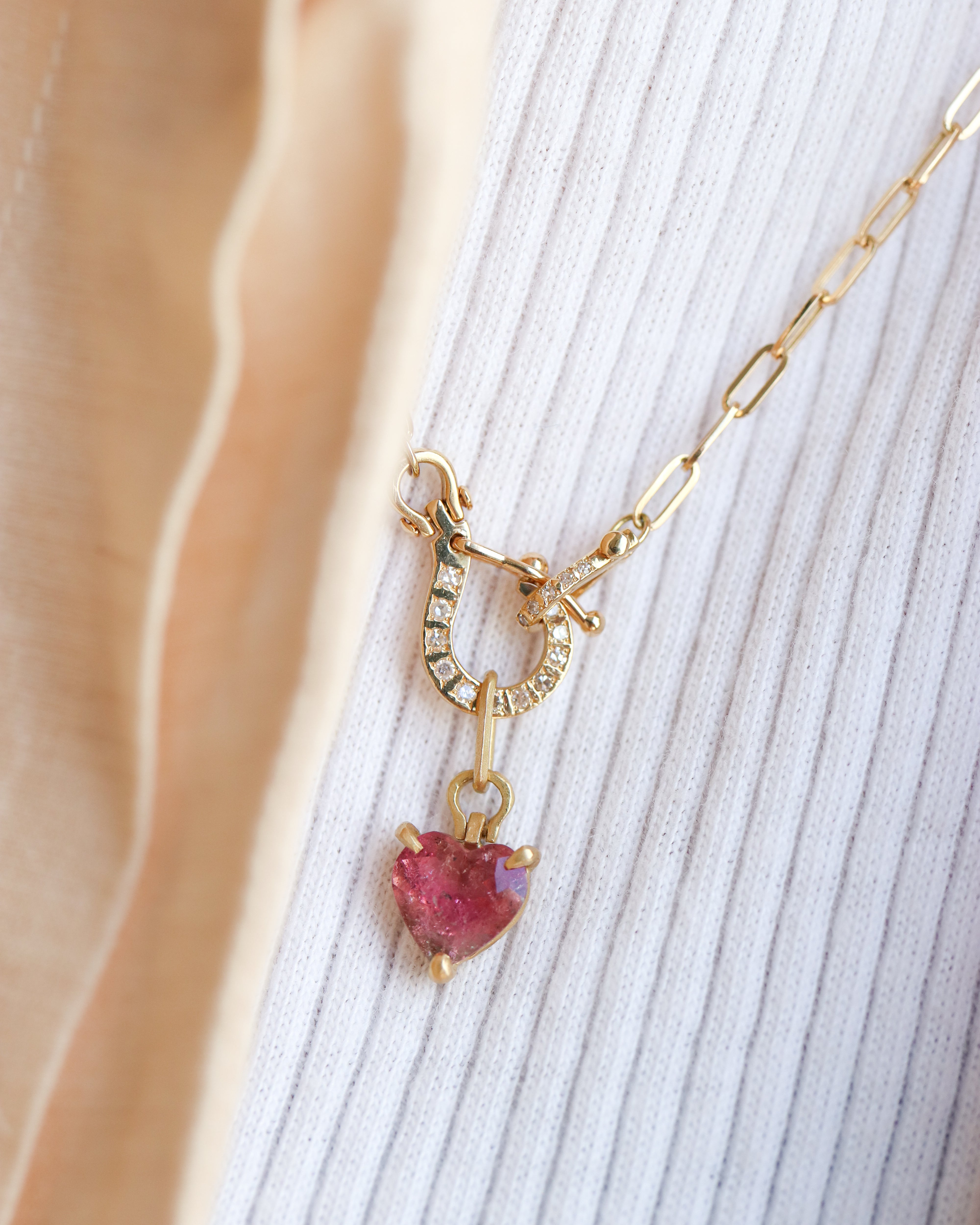 Horse Shoe Prong Necklace - Tourmaline -