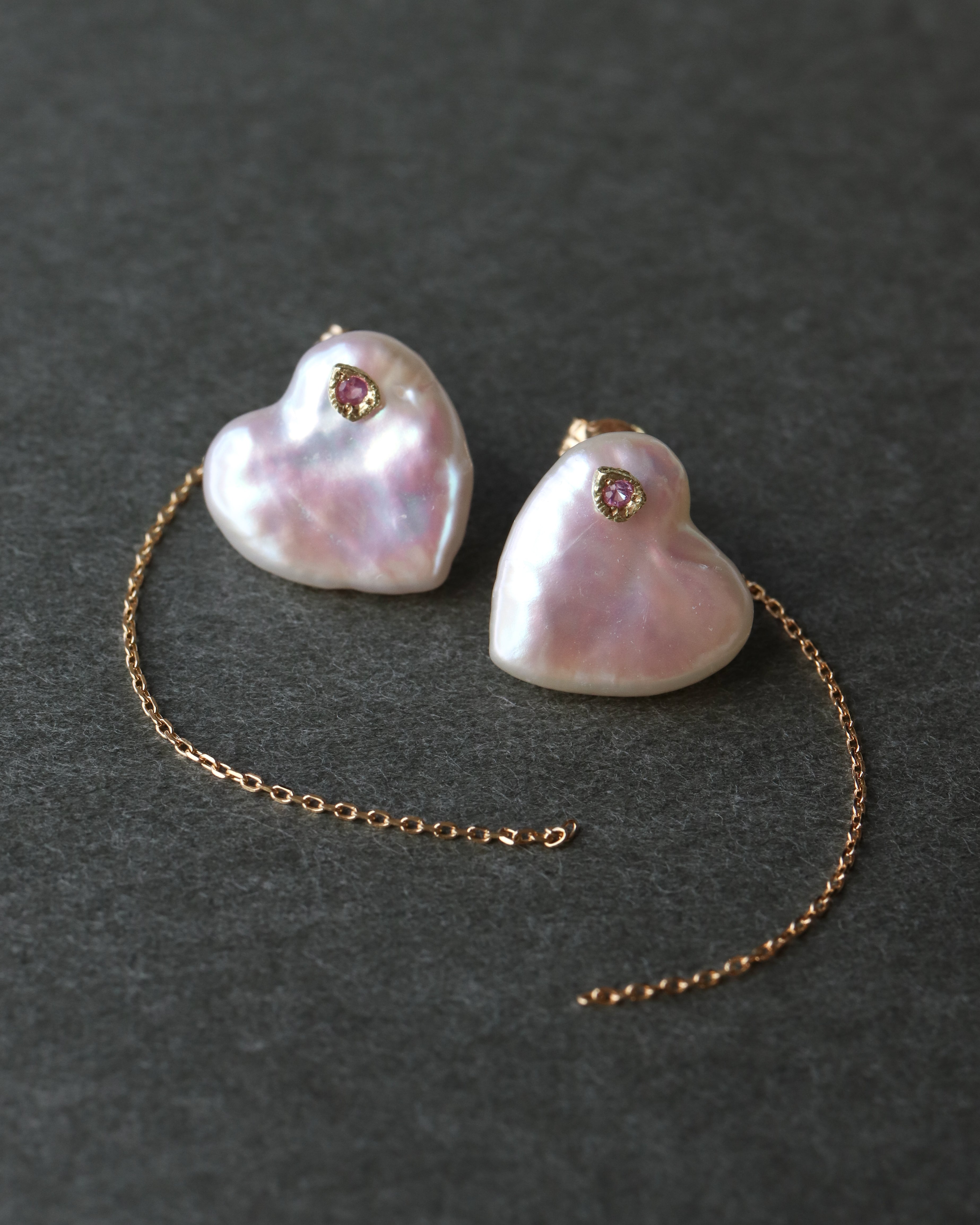 Flat Pierced Earring - Pearl -