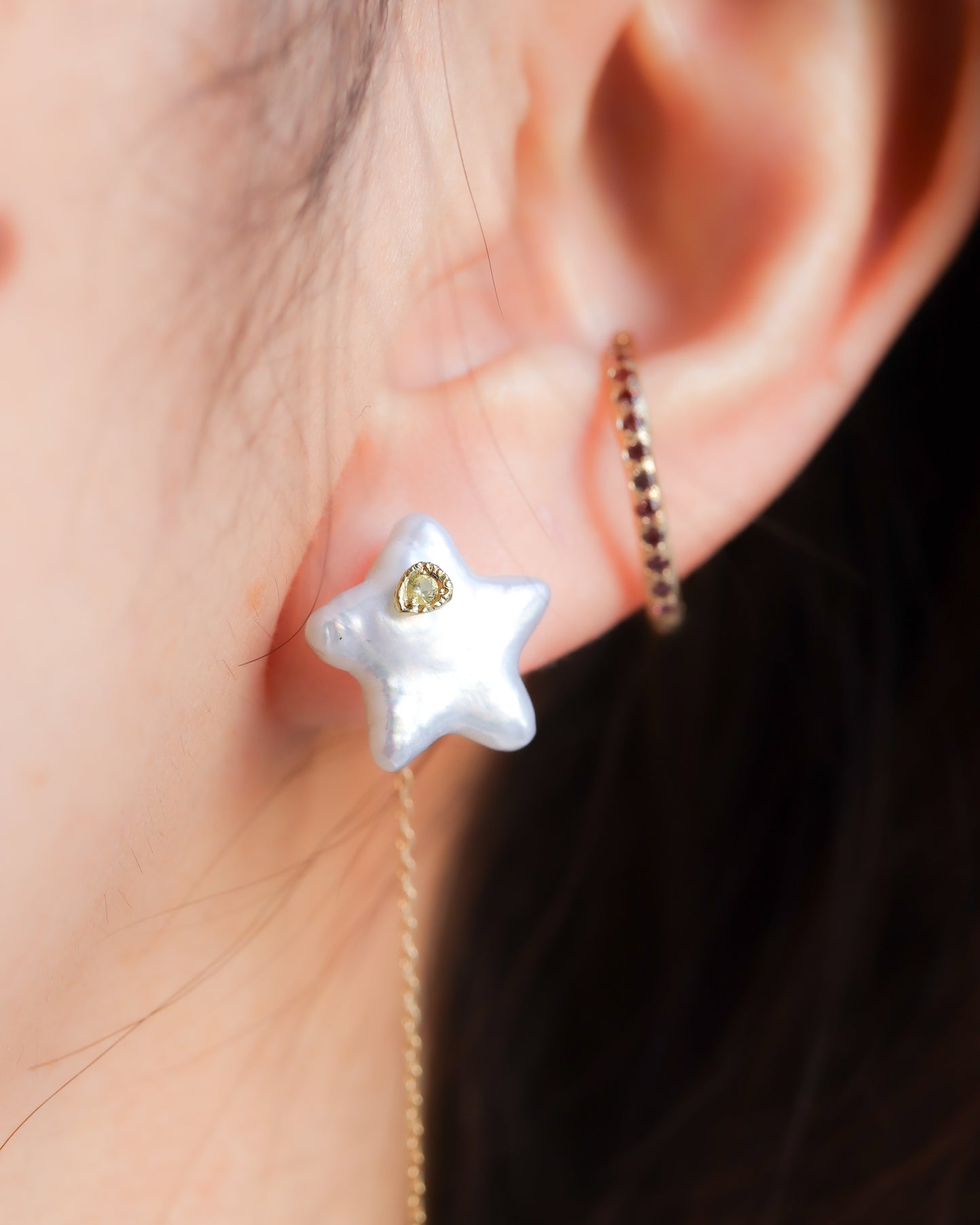 Flat Pierced Earring - Pearl / B -