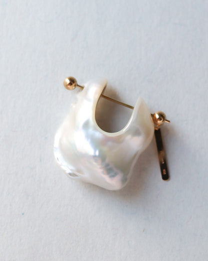 Rock Pierced Earring - Freshwater Baroque Pear / A -