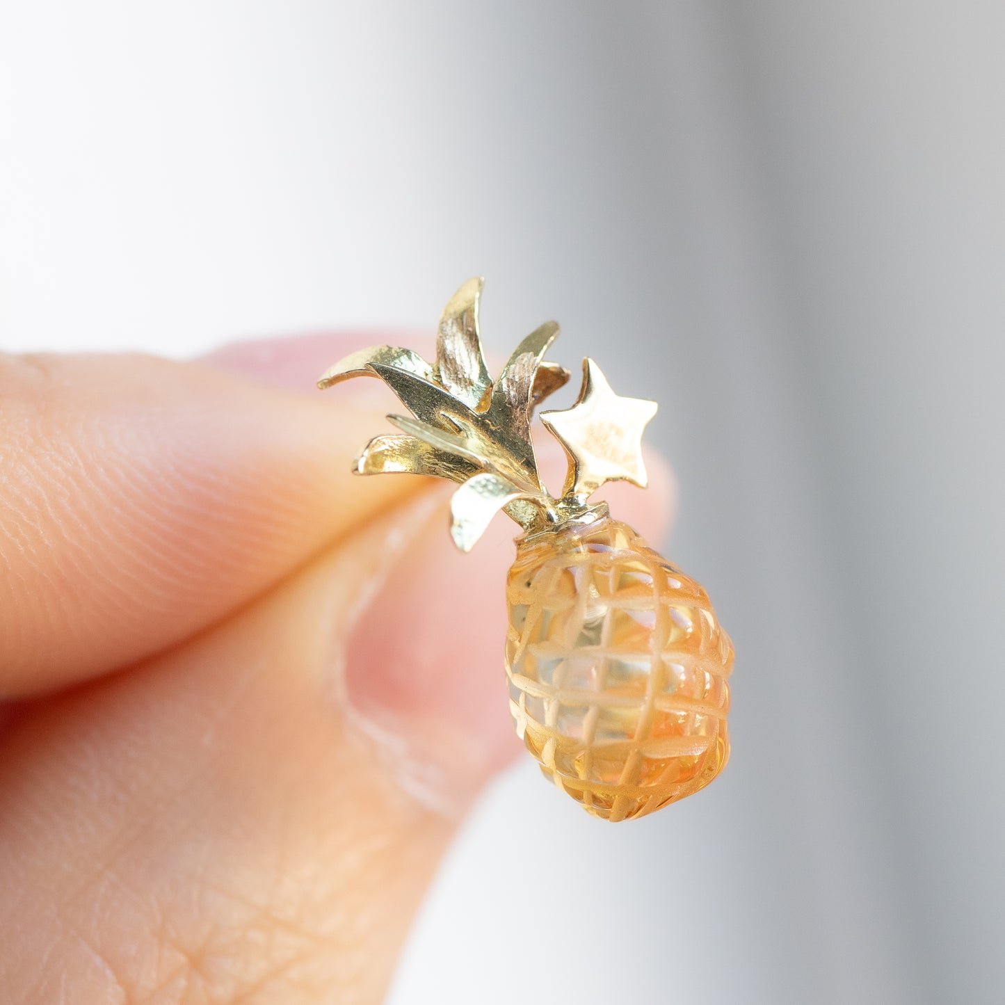 菠萝穿孔耳环 - 黄水晶 -
