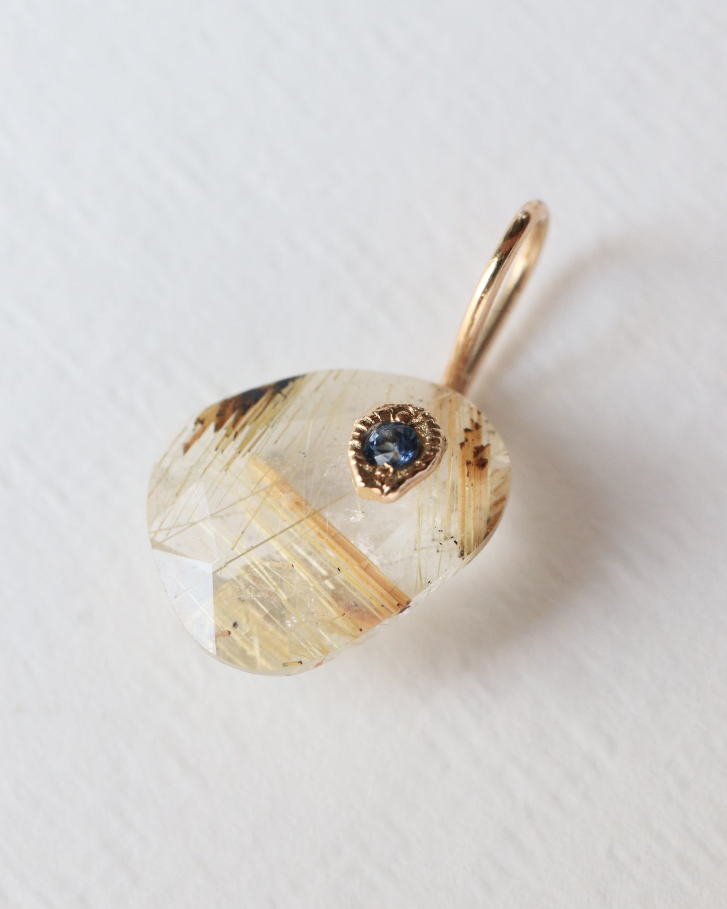 Flat Necklace - Golden Rutilated Quartz -