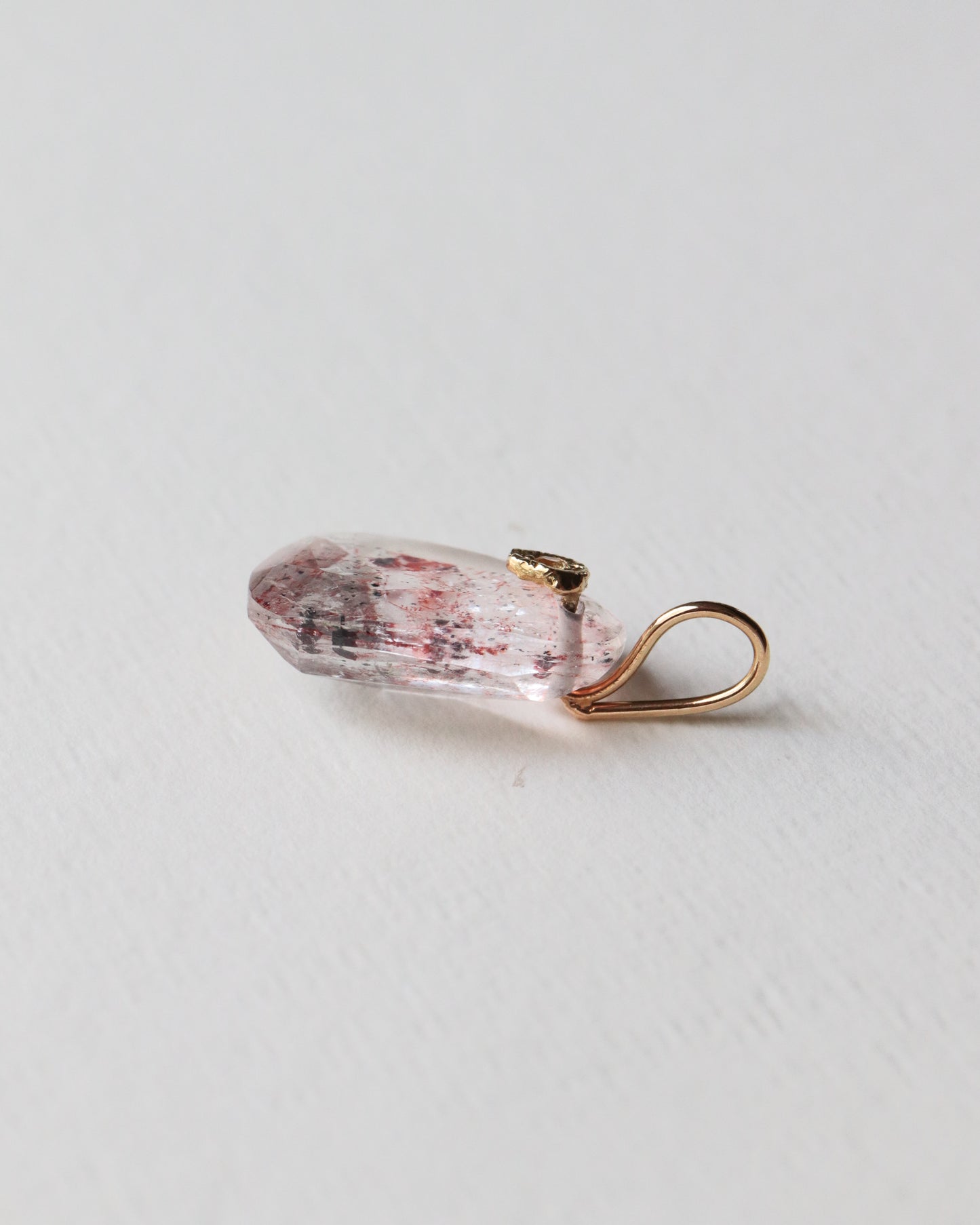 Flat Necklace - Strawberry Quartz -