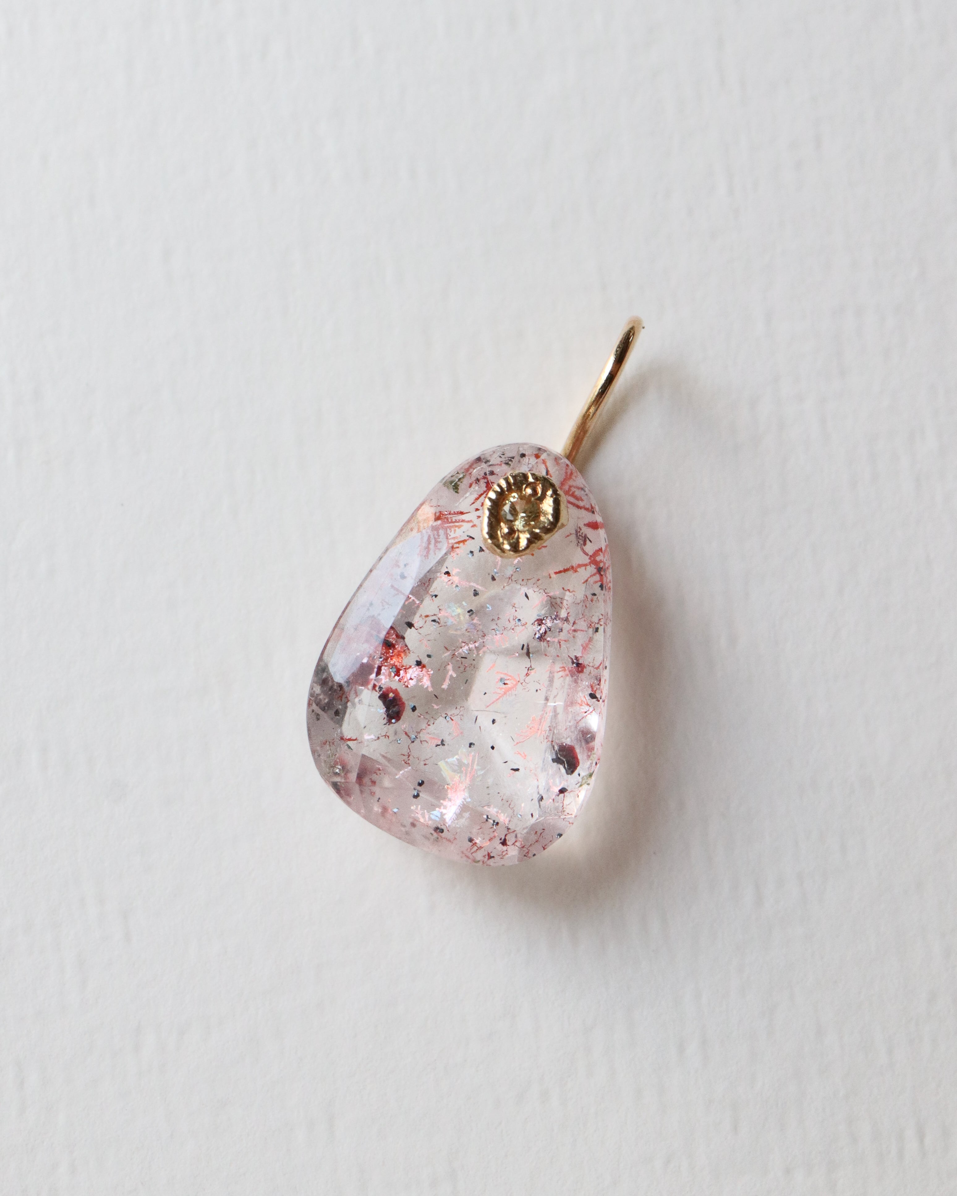 Flat Necklace - Strawberry Quartz -