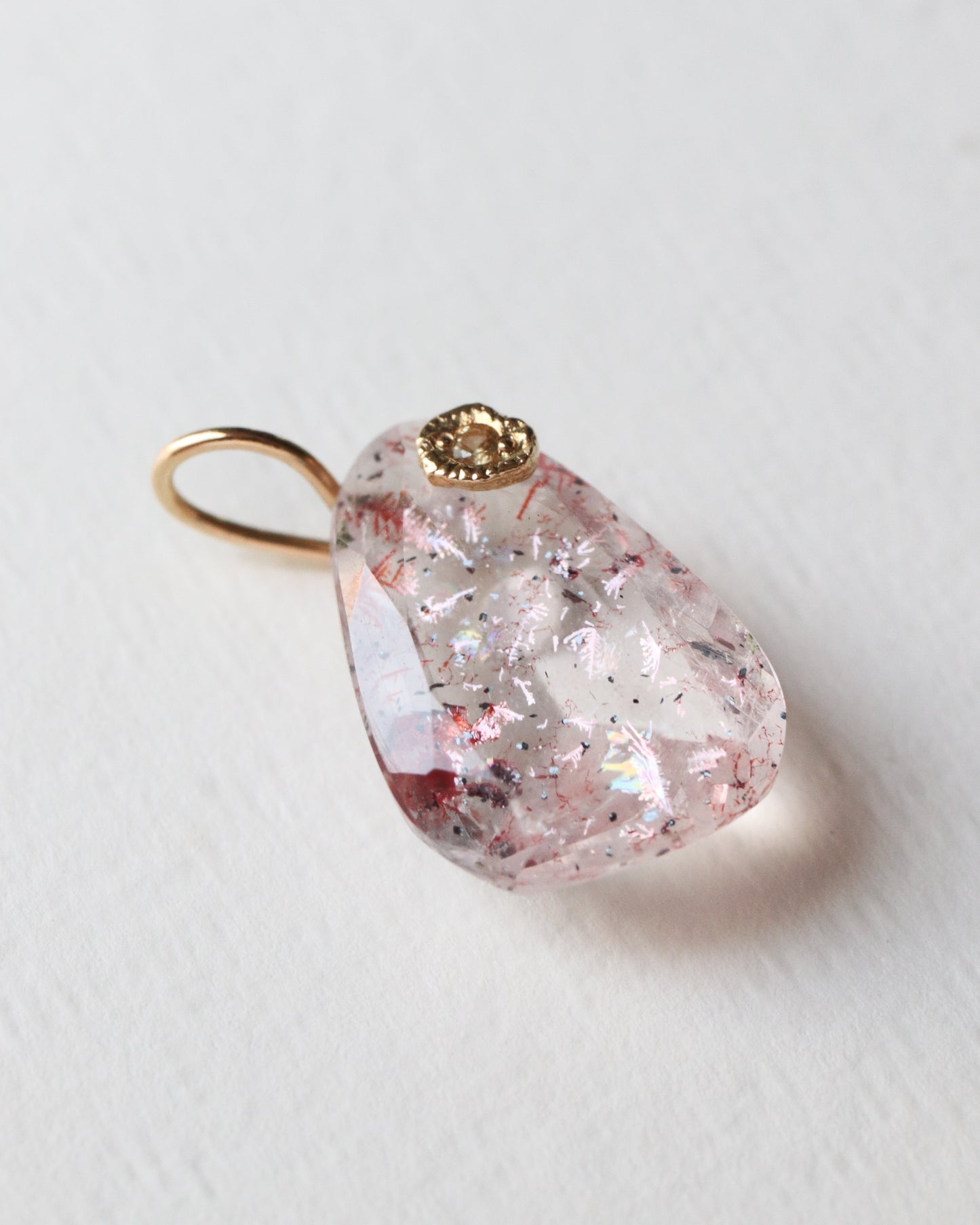 Flat Necklace - Strawberry Quartz -