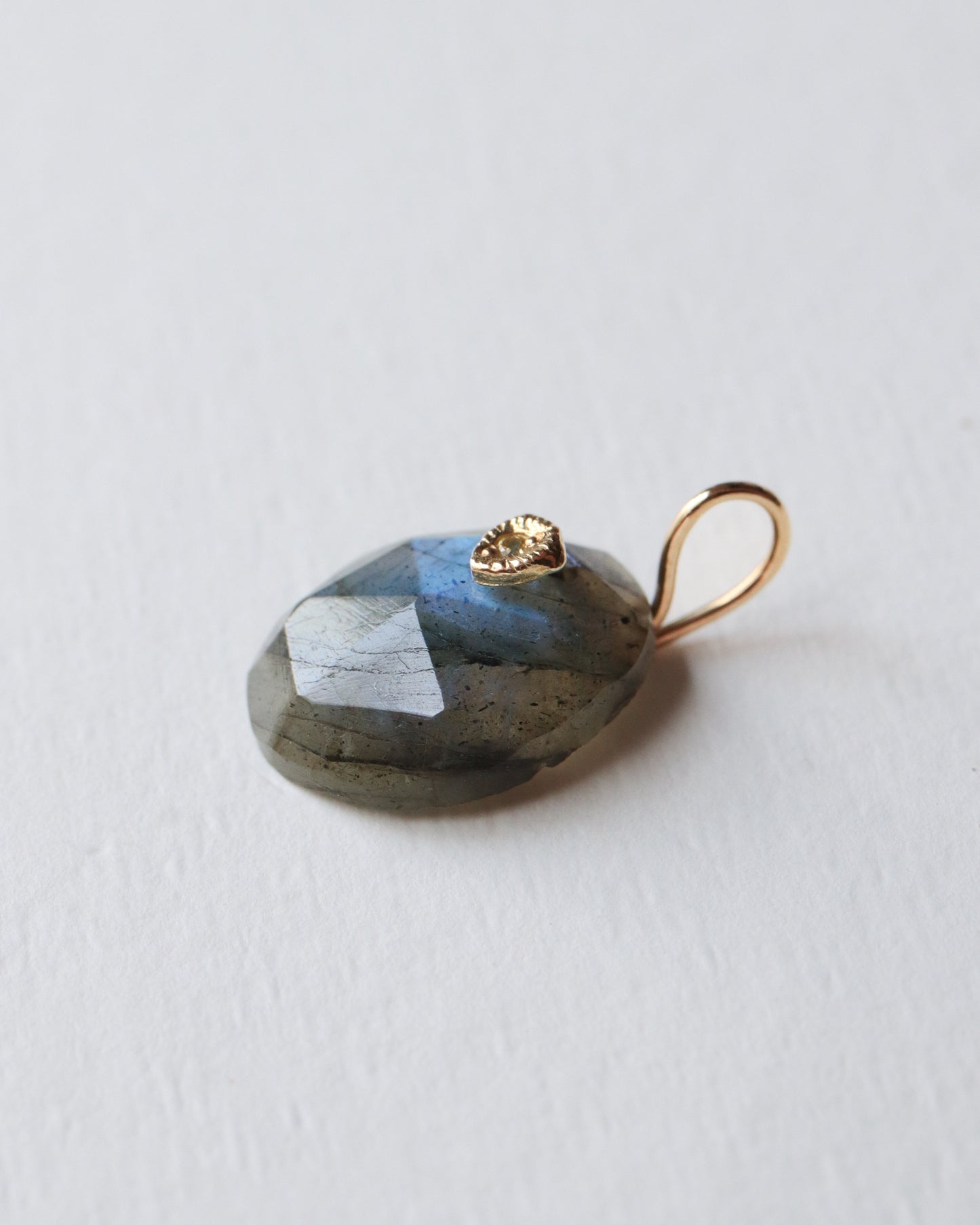 Flat Necklace - Labradorite -