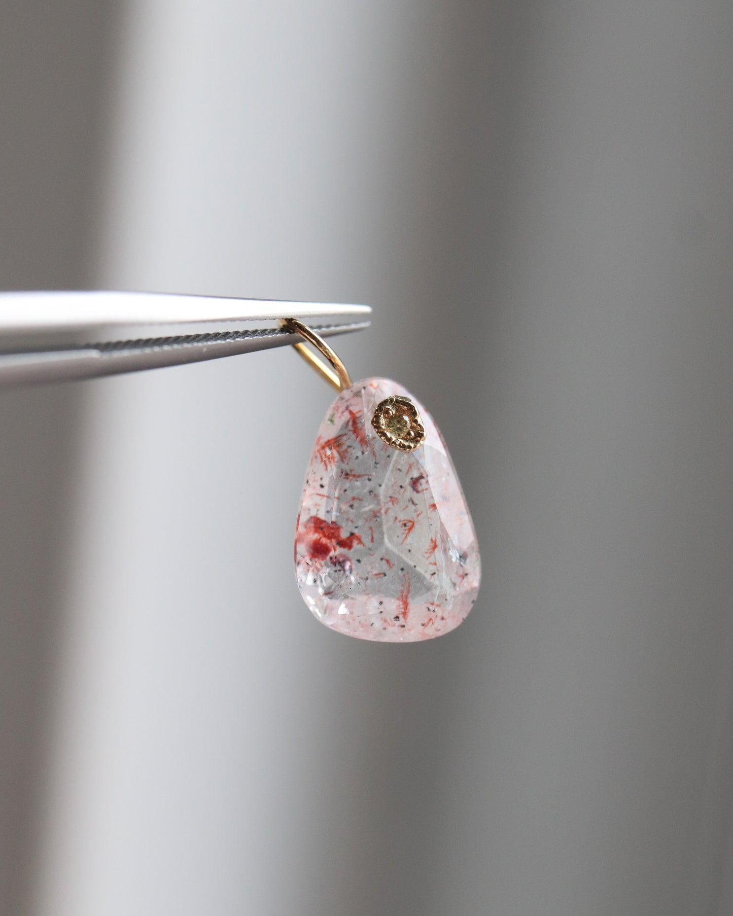 Flat Necklace - Strawberry Quartz -