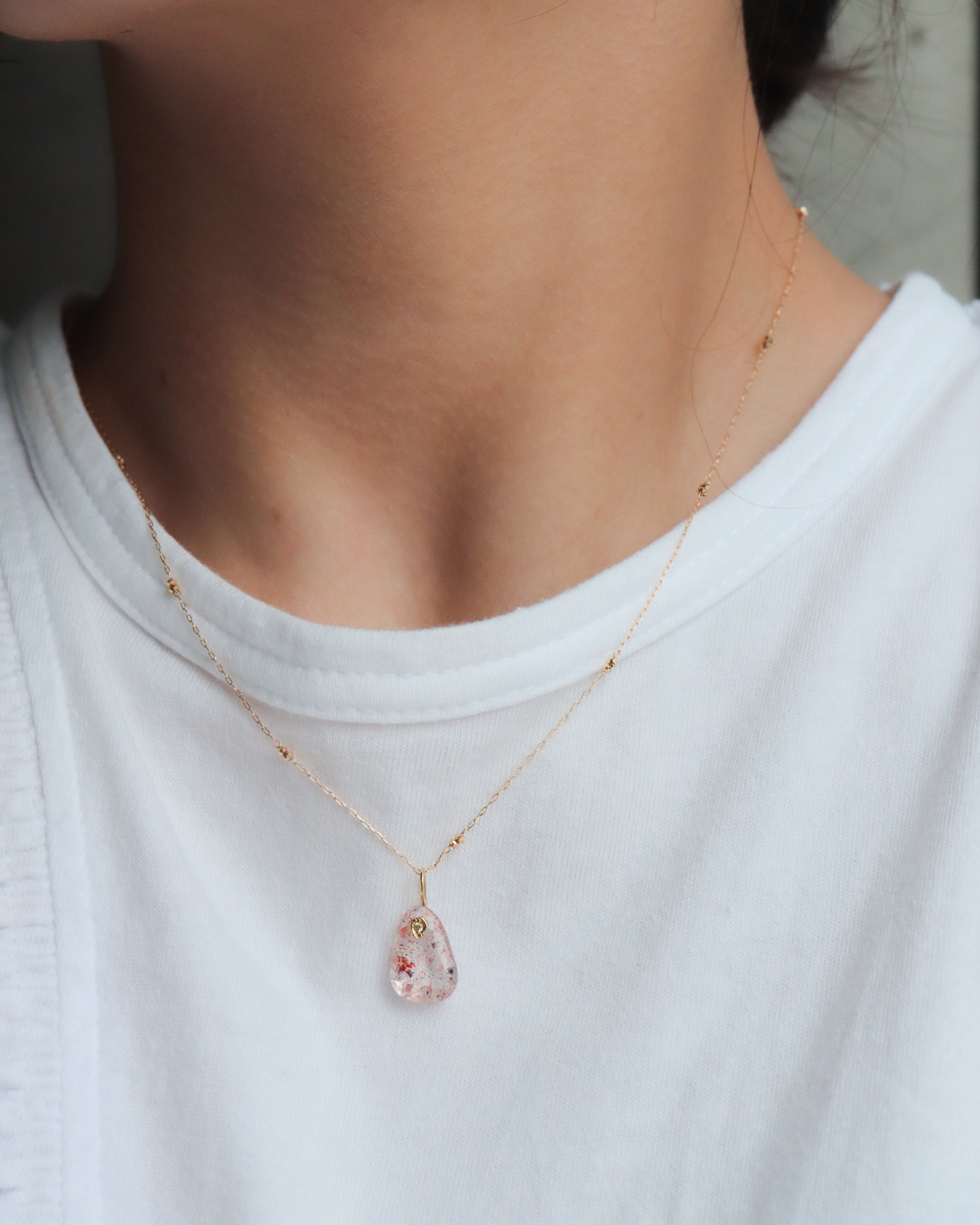 Flat Necklace - Strawberry Quartz -
