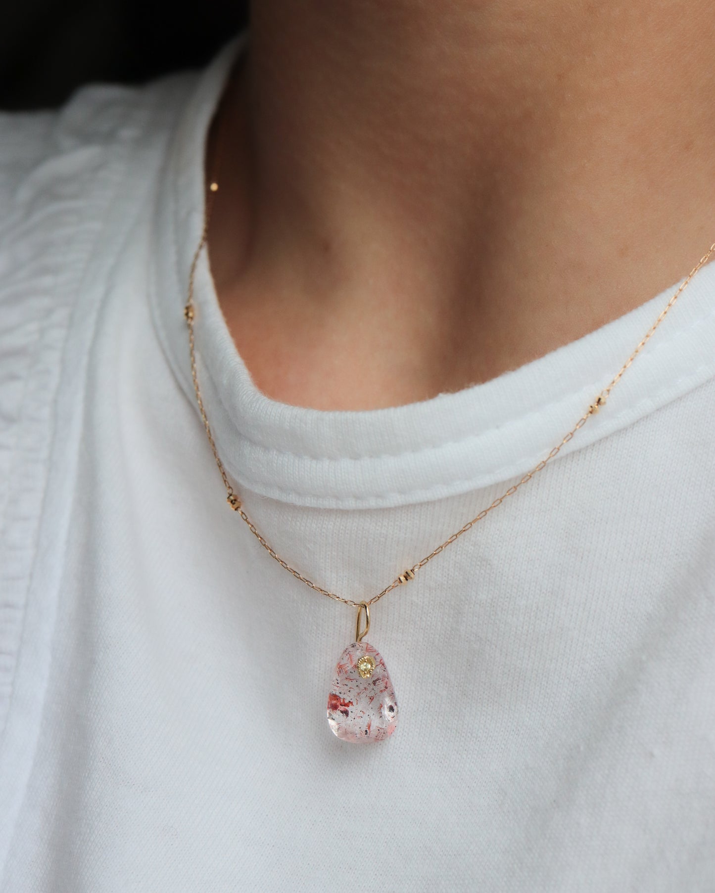 Flat Necklace - Strawberry Quartz -