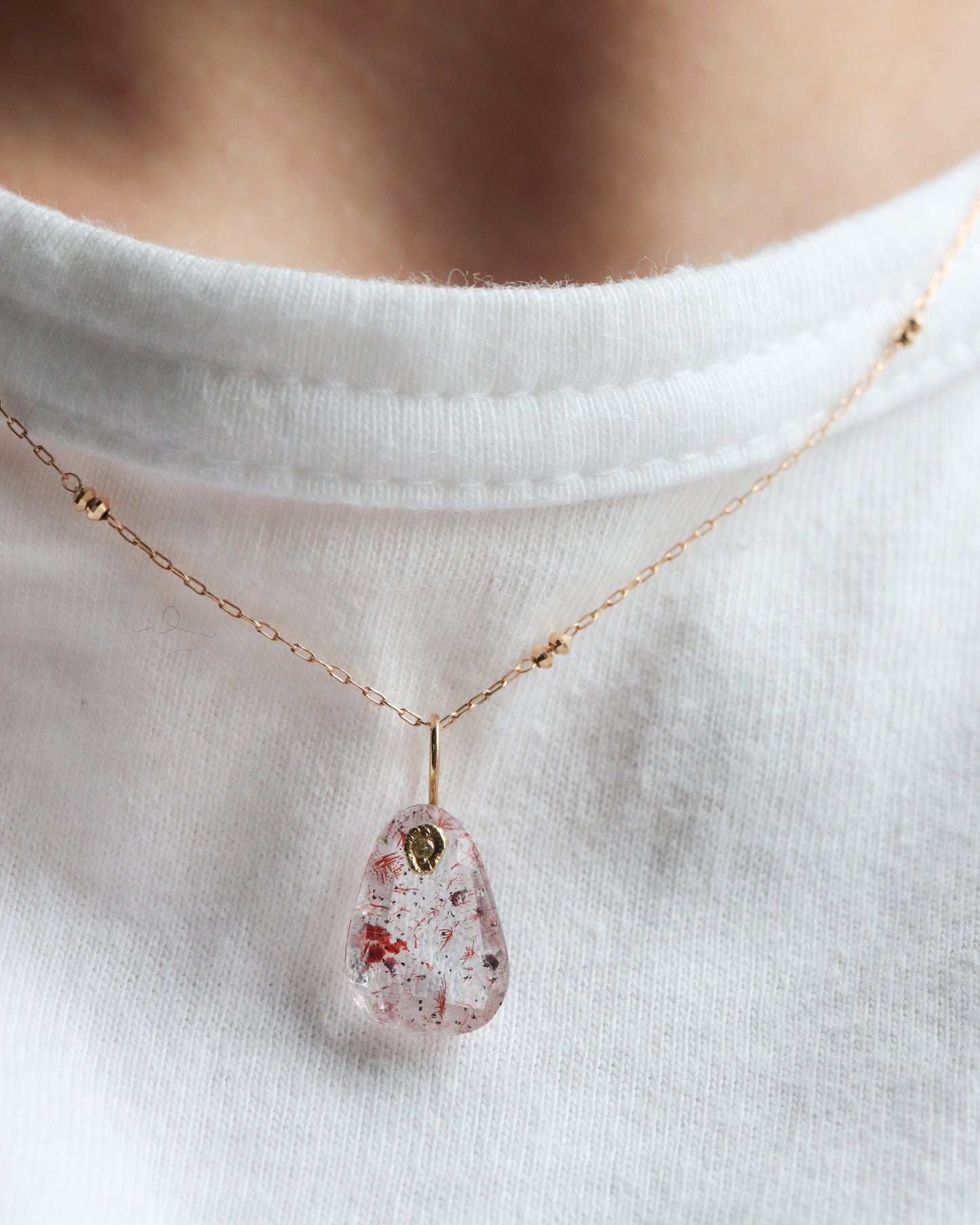 Flat Necklace - Strawberry Quartz -