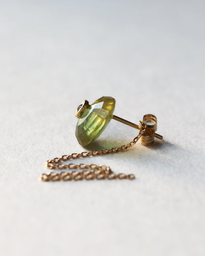 Flat Pierced Earring - Sapphire -