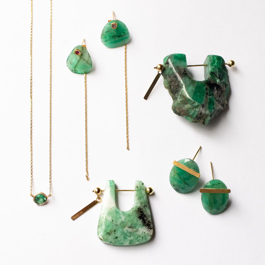 Rock Pierced Earring - Emerald -
