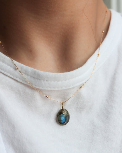 Flat Necklace - Labradorite -