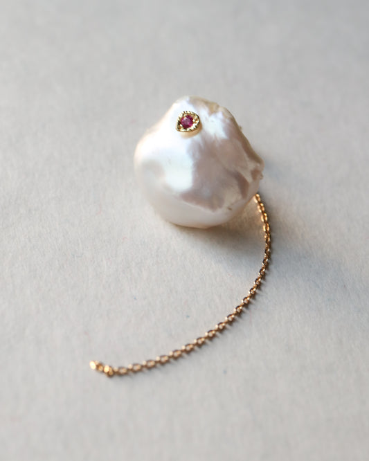 Flat Pierced Earring -  Keshi Pearl -