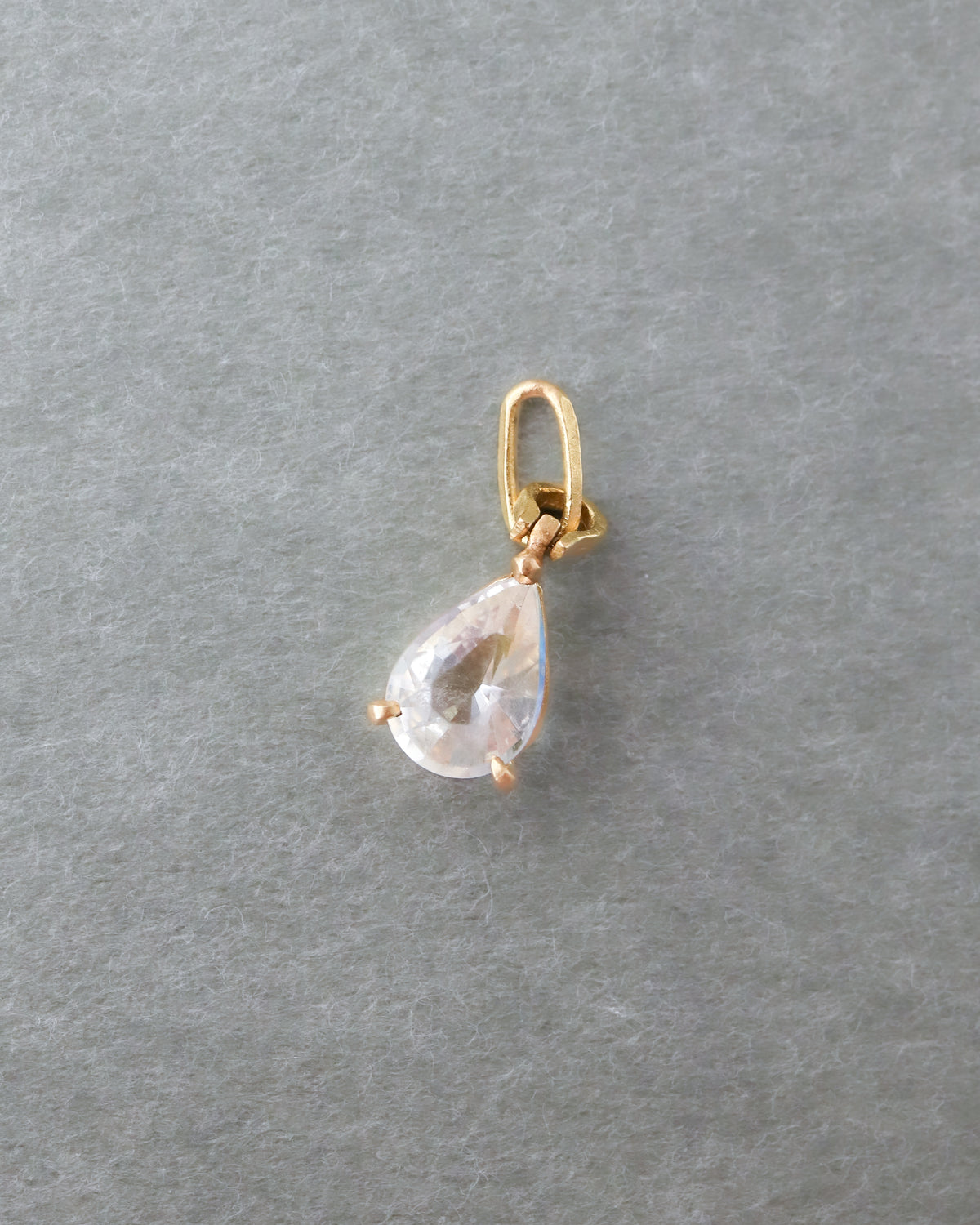 Horse Shoe Prong Necklace - Rainbow Moon Stone -