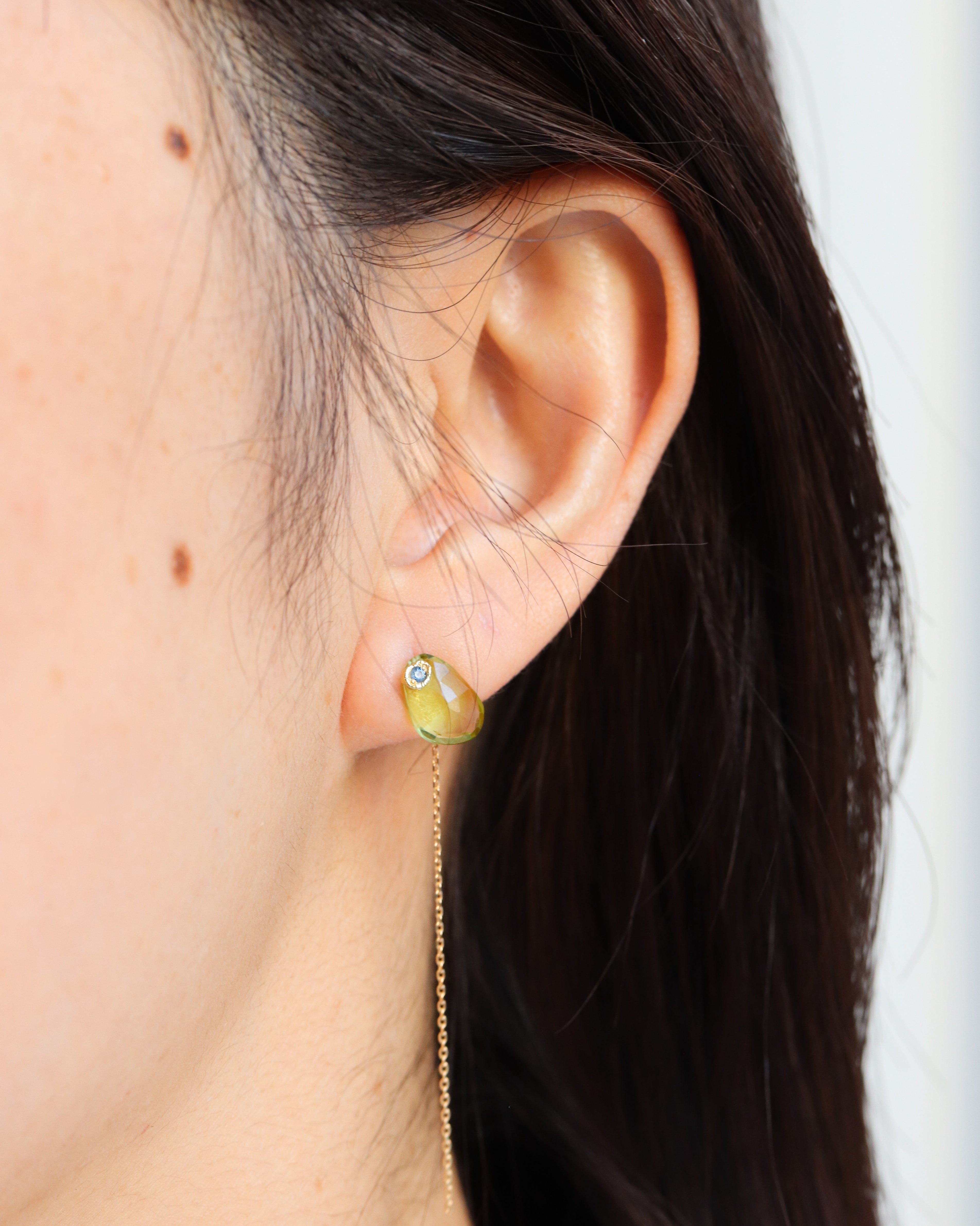 Flat Pierced Earring - Peridot - – MONAKA jewellery