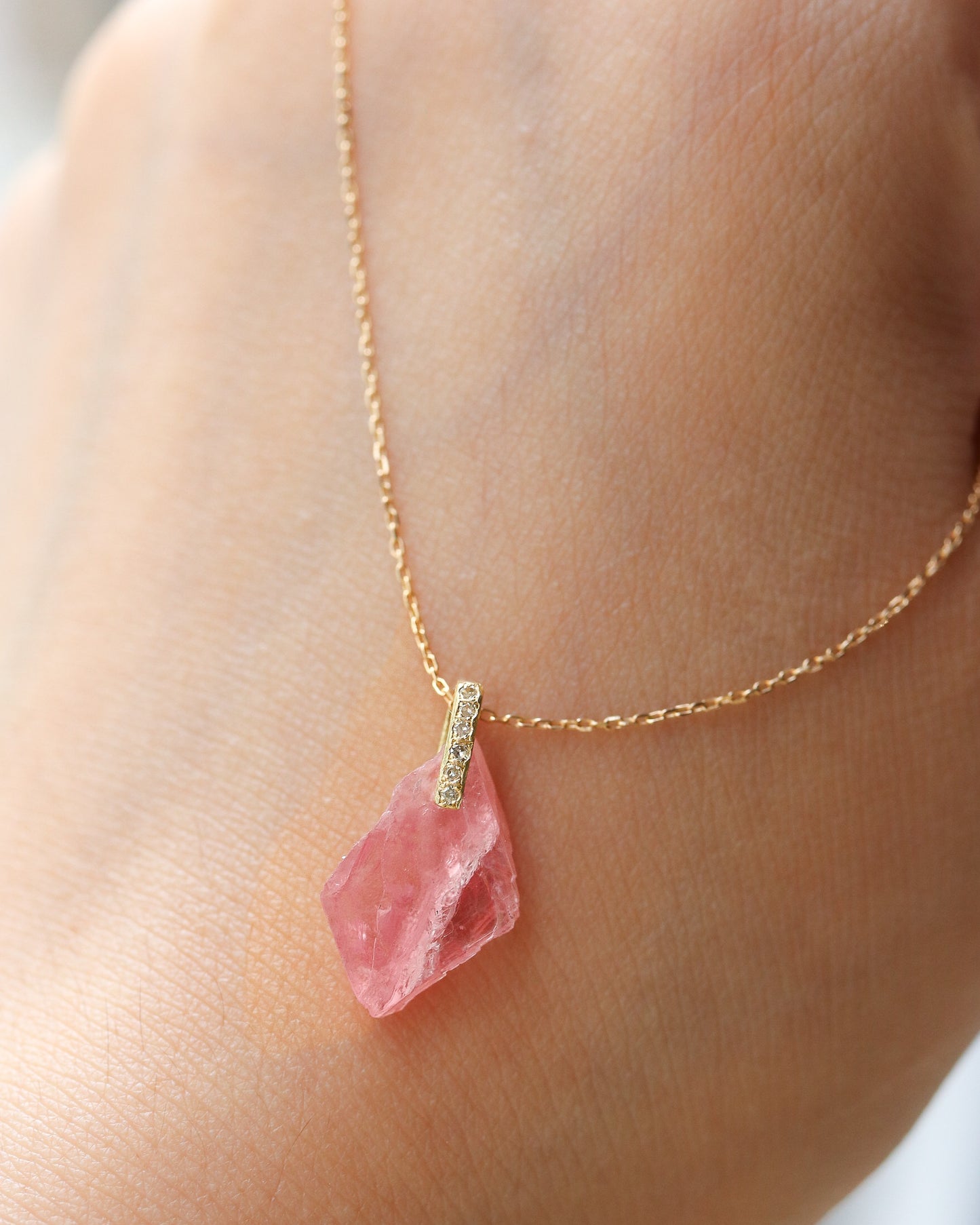 Hibiki Stone Necklace - Rhodochrosite / Diamond -