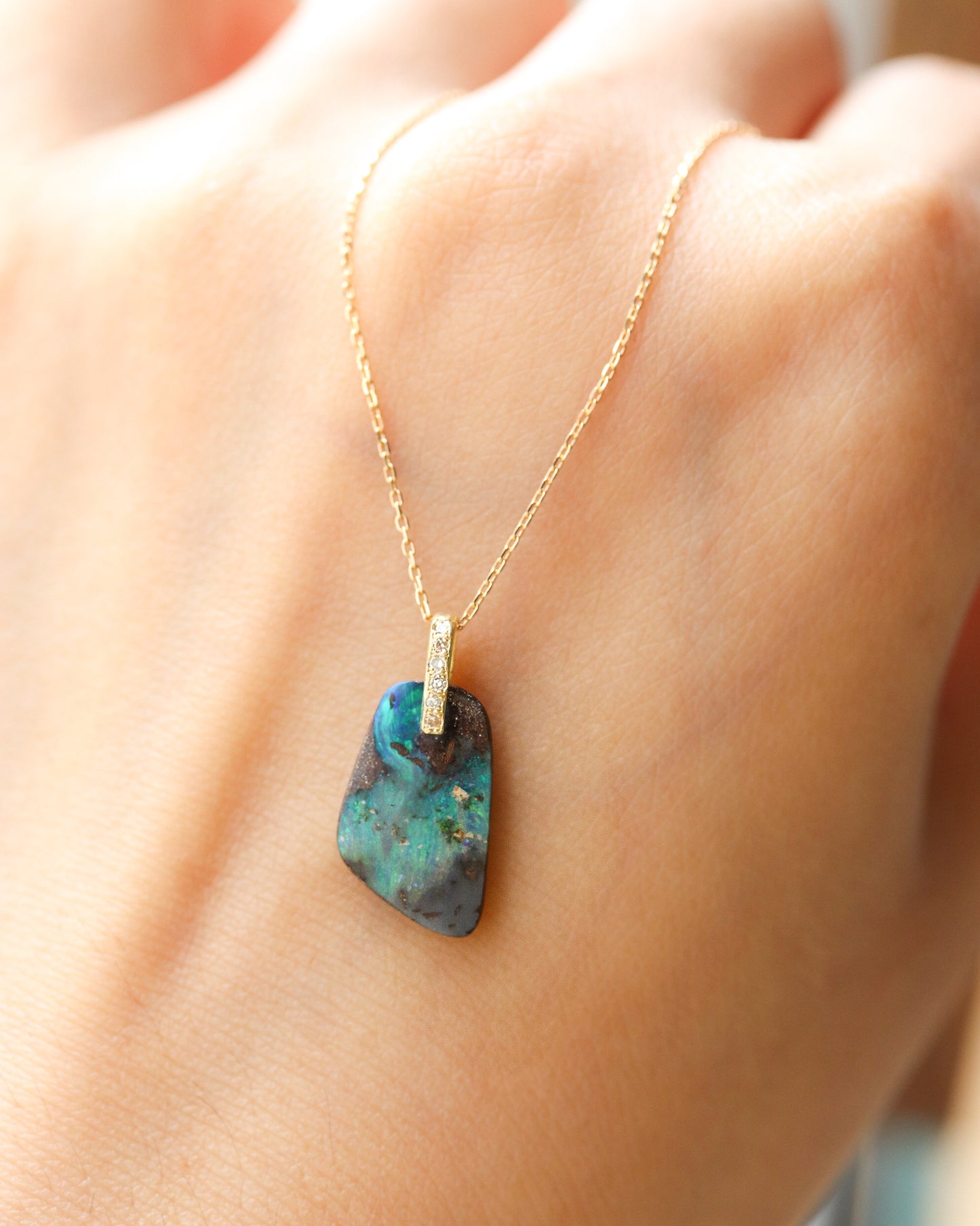 Hibiki Stone Necklace - Boulder Opal / Diamond -