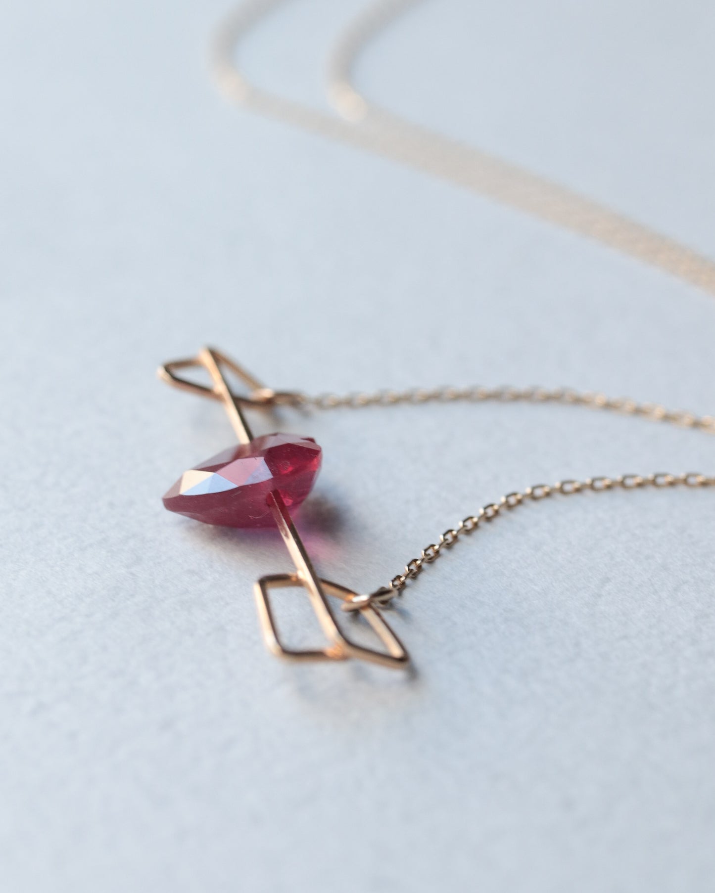 Zukyun Necklace - Ruby -