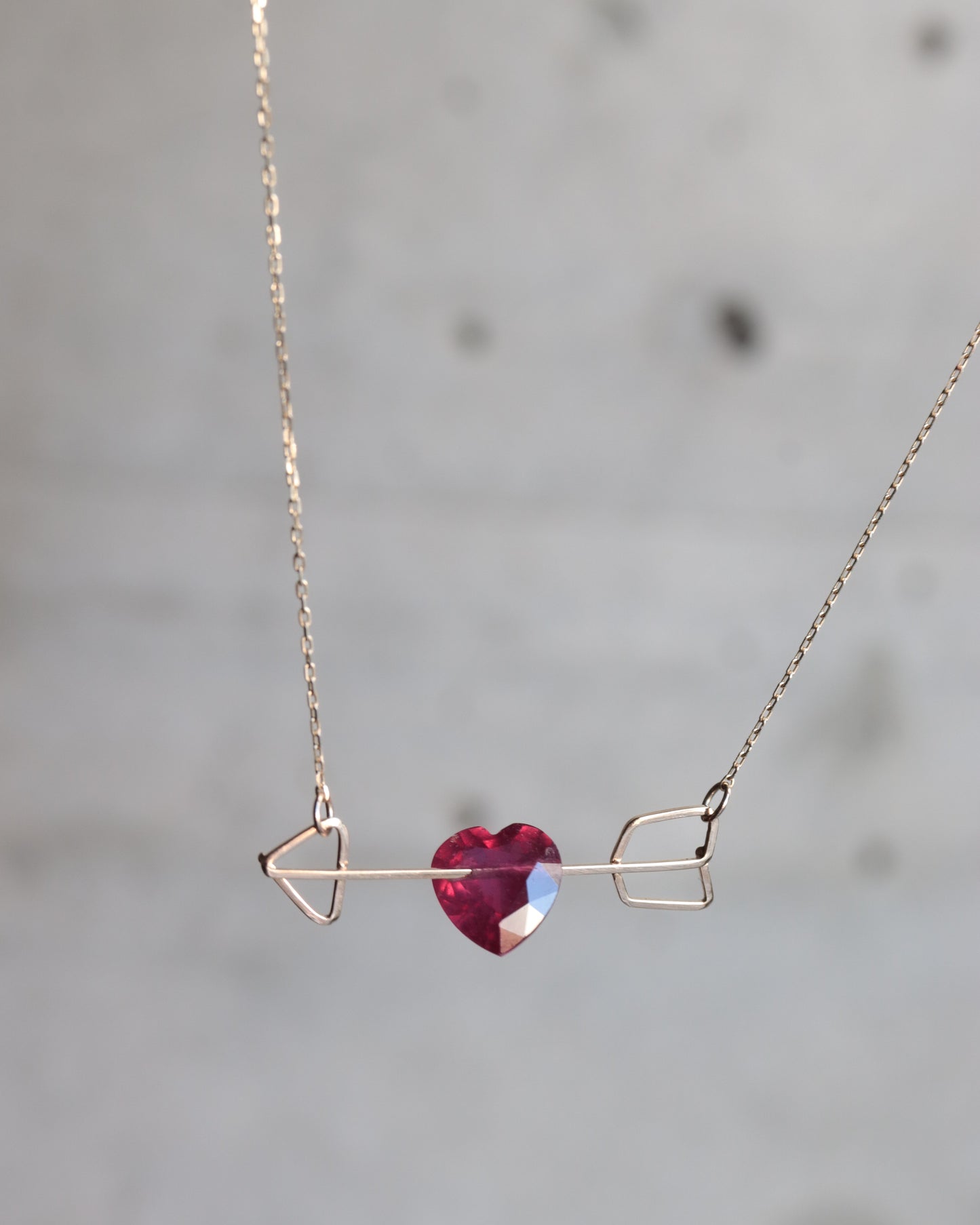 Zukyun Necklace - Ruby -