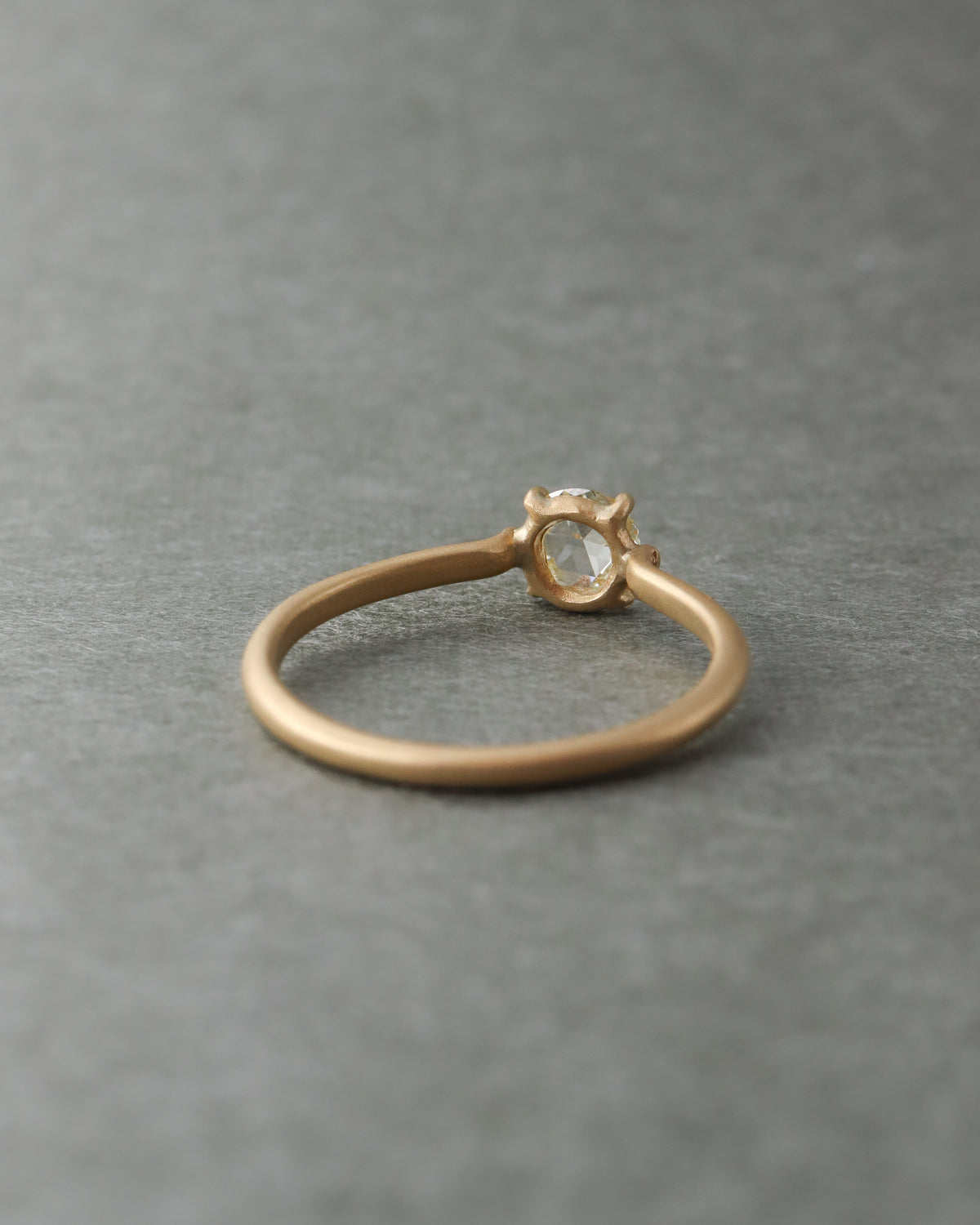 Prong Ring - Diamond -