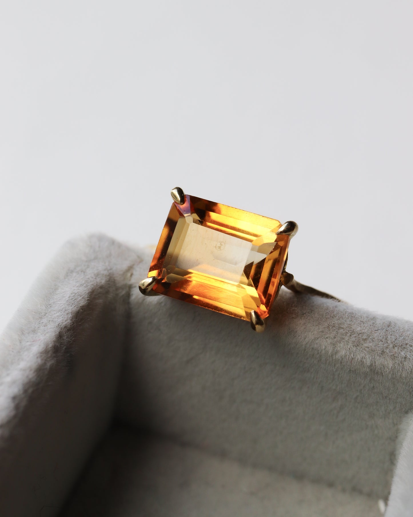 Prong Ring - Bicolor Citrine -