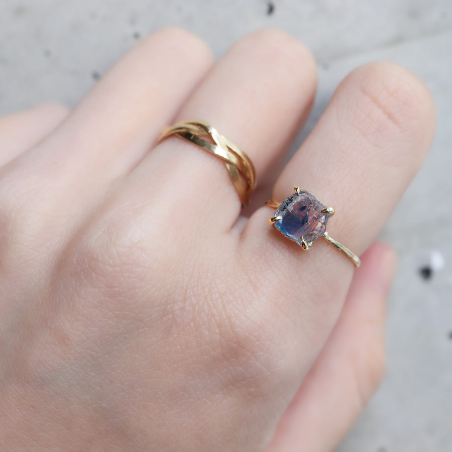 Flat Ring - Slice Sapphire - – MONAKA jewellery