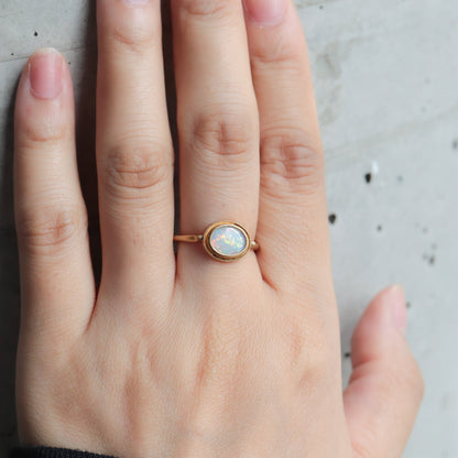 Column Milgrain Ring - Opal -